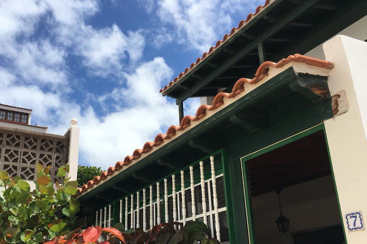 Arena Nest Hostel Puerto de Santiago  Exterior photo